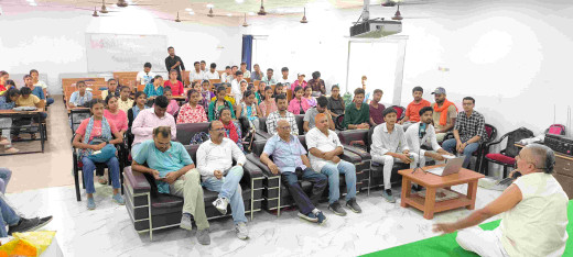 आरबीबीएम कॉलेज में व्यक्तित्व विकास शिविर में योग और नागरिक कानून पर चर्चा